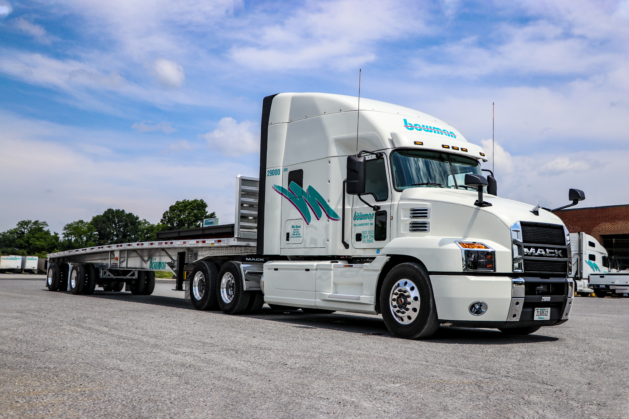 Flatbed Trucking, Bulk Transpor, and Specialty Services